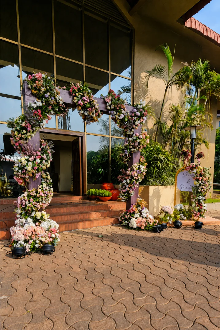 Luxury wedding reception decor